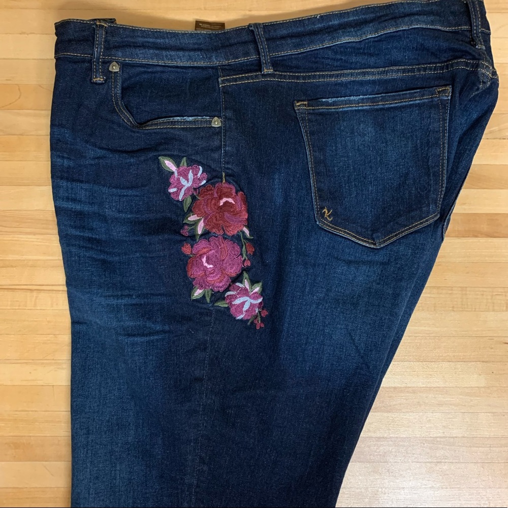 KUT from the Kloth Catherine boyfriend jeans